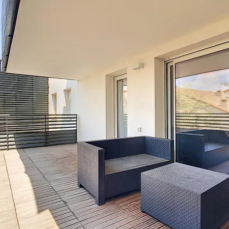 Apartamento Spacieux T2 Avec Terrasse, Parking Privé, à 2 Min De La ! - Fr-1-715-24